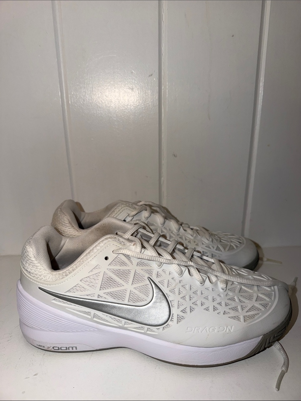 Nike Women’s Dragon Zoom Tennis Sneakers